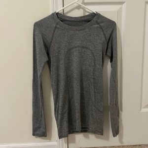 Great Lululemon swiftly tech long sleeve tee